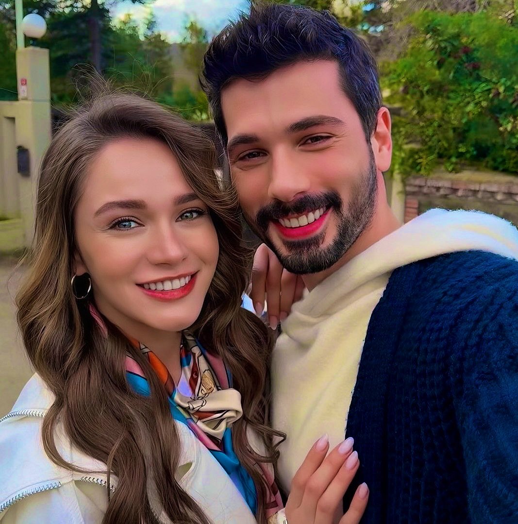 softrosedit's tweet photo. dizideki torpilli şahıslara rağmen partnerlerimin duruşu 🫠
#DenMir #BurCan https://t.co/HVyXnITaYb