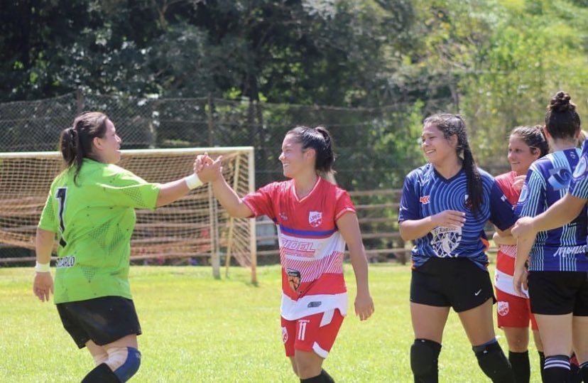 Gra Oliveira 🌸 tweet media