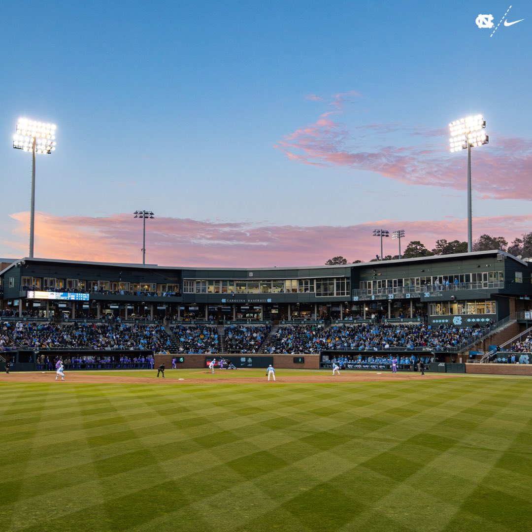 𝑵𝒐 𝒑𝒍𝒂𝒄𝒆 𝒍𝒊𝒌𝒆 𝒉𝒐𝒎𝒆 🏠 Back at The Bosh for a 5 game homestand 😤 🎟️ bit.ly/3vdgGwL #GoHeels