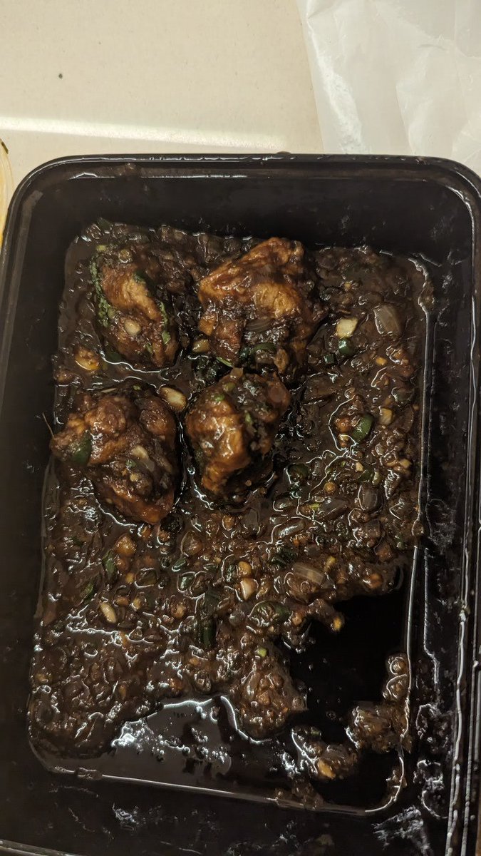 Jithunair95's tweet photo. Dear @zomato @zomatocare you've been a major let down!
I received this against an order for Chicken Manchurian. Packet open, 4 pieces in the box for a price of Rs. 200ish 
Your customer care refunded a whole Rs. 50 for my dinner being eaten by someone else! 
FIX THIS!
5667569989 https://t.co/JeBI6pH940