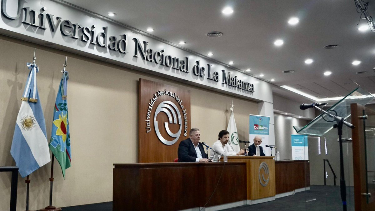 ACollia's tweet image. En los preparativos para el COSAPRO 2024 hoy tuvimos el honor de recibir en la querida Universidad Nacional de #LaMatanza al ministro de Salud @nkreplak