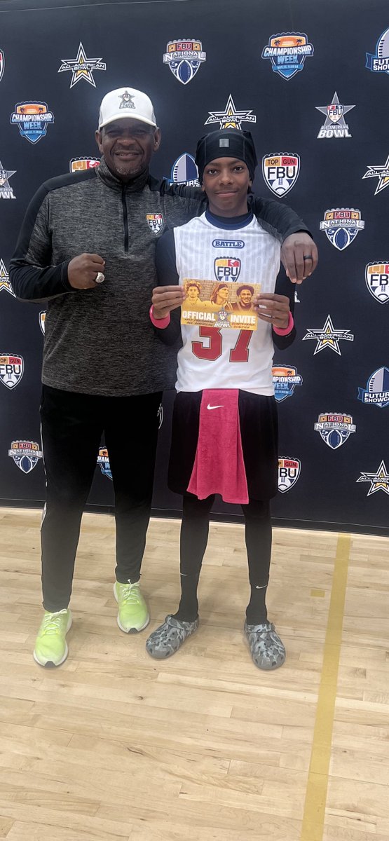 Thank you @FBUcamp for the opportunity to compete and have a chance to play in the Freshman All American Bowl! @AWilliamsUSA @ErikRichardsUSA @coach_kinder @QBC_Atlanta @QBHitList @RecruitGeorgia @TheUCReport @iamcolesnyder @TheCoach_Barge