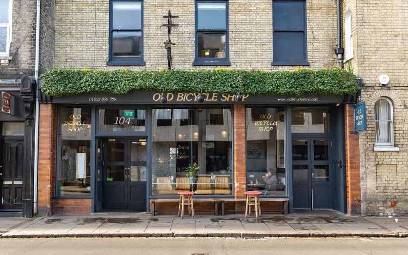 2 courses £25 OR 3 courses £30 at The Old Bicycle Shop Download the offer: buff.ly/3Vod3yD Available until Weds 20th March. #LoveCambridgeRestaurantWeek