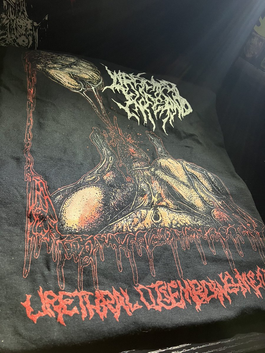 new merch just dropped on the bandcamp page go check it out 

feat new brutal urethral disembowelment design from Moribund Art 

REPRESENT MASS SICKNESS

wretchedinferno.bandcamp.com/merch