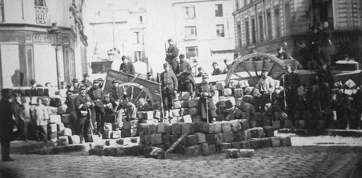 Cause_du_Peuple's tweet photo. Première République ouvrière de l'Histoire, premier événement majeur du processus de la Révolution prolétarienne mondiale, la Commune de Paris a 153 ans aujourd'hui. 🚩 https://t.co/rkcHStdqMT
