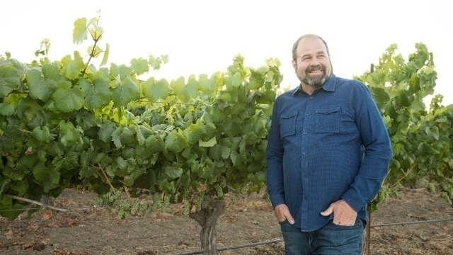 James Hall, the founding winemaker of Patz & Hall, has repurchased the winery from Ste. Michelle Wine Estates, marking the culmination of his 35-year journey with the company. winebusiness.com/news/article/2…