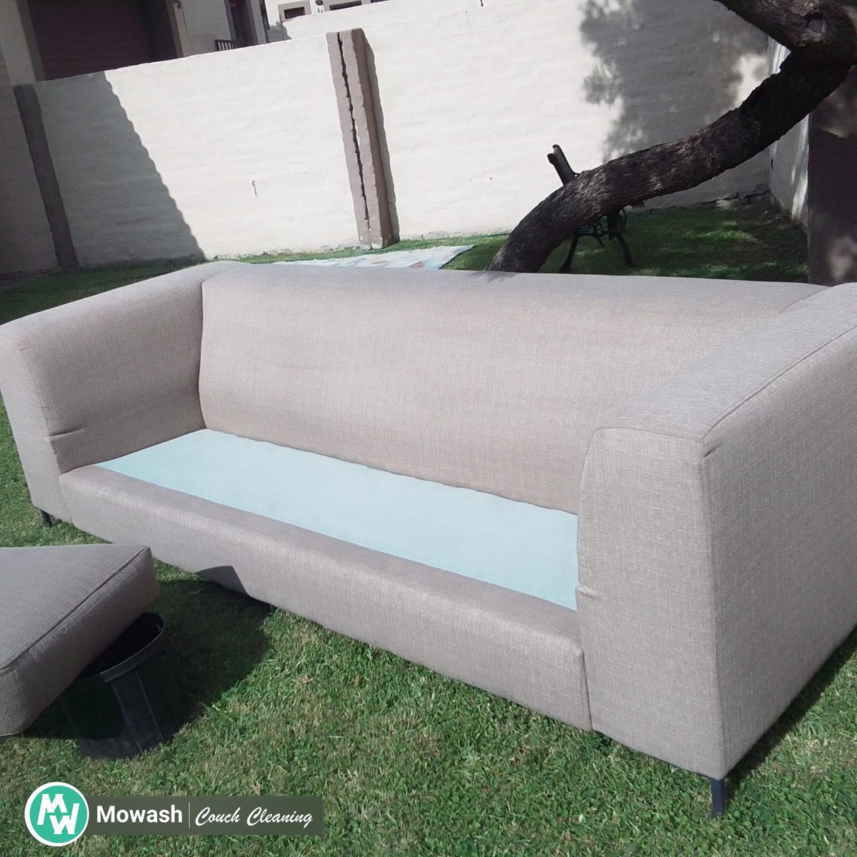 The best mobile car wash and upholstery cleaning experience money can buy. Mowash is based in Midrand and we travel up to 40km from Midrand. We are also in Durban.

The best part is WE COME TO YOU

Mowash app📱 available on Android and iOS. never experience car wash delays again