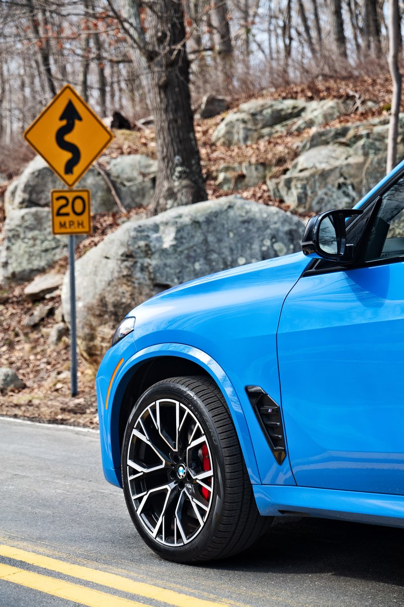PirelliUSA's tweet photo. Embark on a journey where every curve is a thrill! Experience grip, precision, and comfort with all season tires. The BMW X5M Competition paired with Pirelli Scorpion™ AS tires make every moment on the road extraordinary! 🌟 @bmwusa #PirelliUSA #BMW #AllSeasonTires https://t.co/Hw2gWgd9Ed