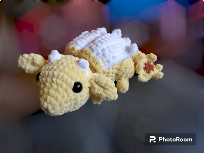 I just gotta post how cute this little dragon came out cause I&rsquo;m not just hot I&rsquo;m talented too lol https://t