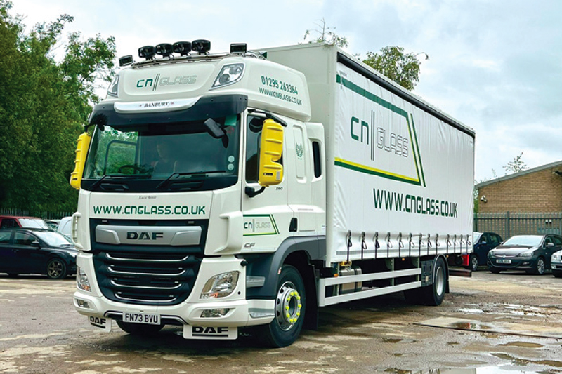 . @Alltruckplc, the UK commercial vehicle contract hire specialist, has supplied a specially modified @DAFTrucksUK CF 260 to CN Glass for distribution of its diverse range of glass and related products. bit.ly/3SBmNTi