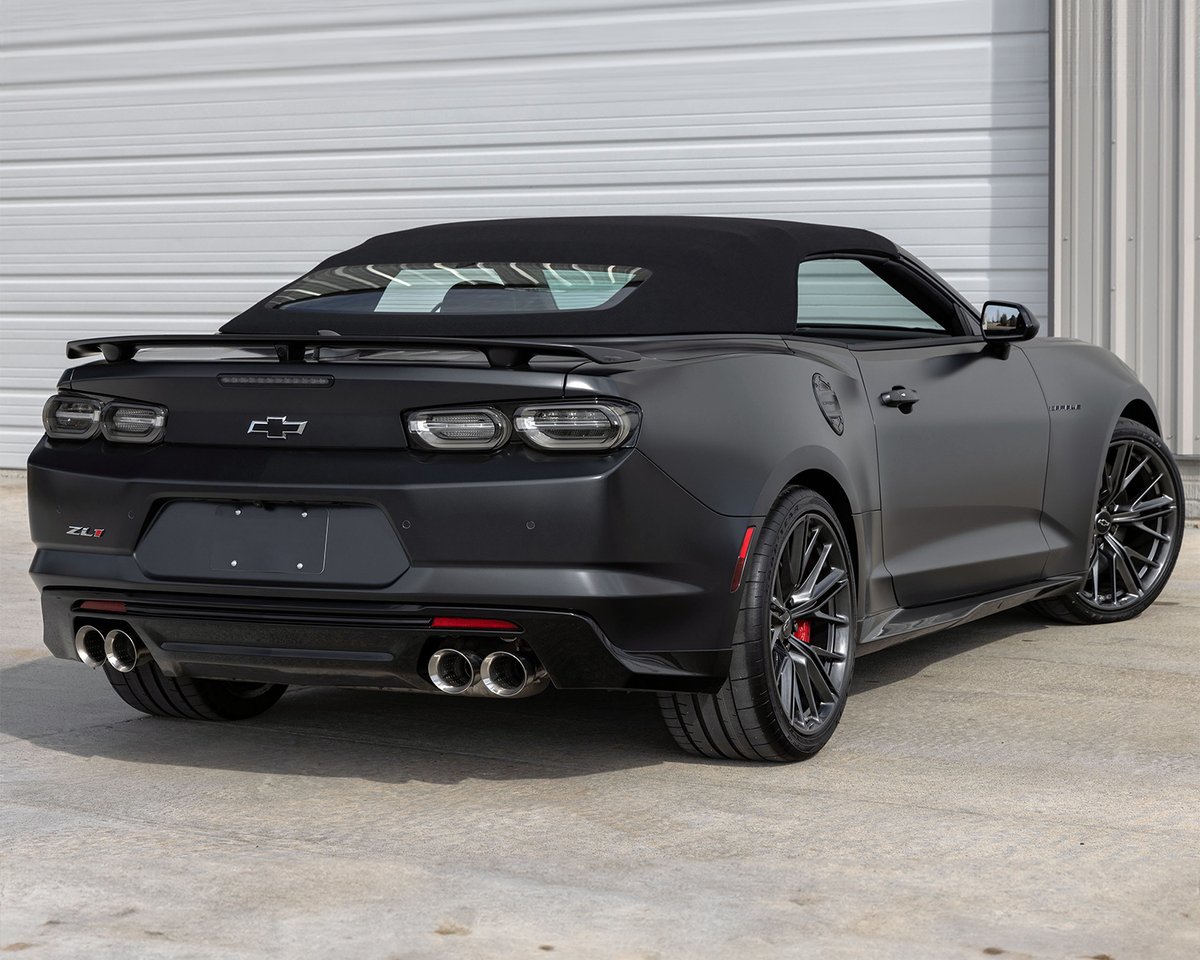 Marking the end of an era in American high-performance cars, this 2024 <a href="/Chevrolet/">Chevrolet</a> #Camaro #ZL1 Collector’s Edition convertible is a rare and highly equipped example. Crossing the block with No Reserve at the April 18-20 Palm Beach Auction.

Learn more: bit.ly/PB24TW-2024Che…