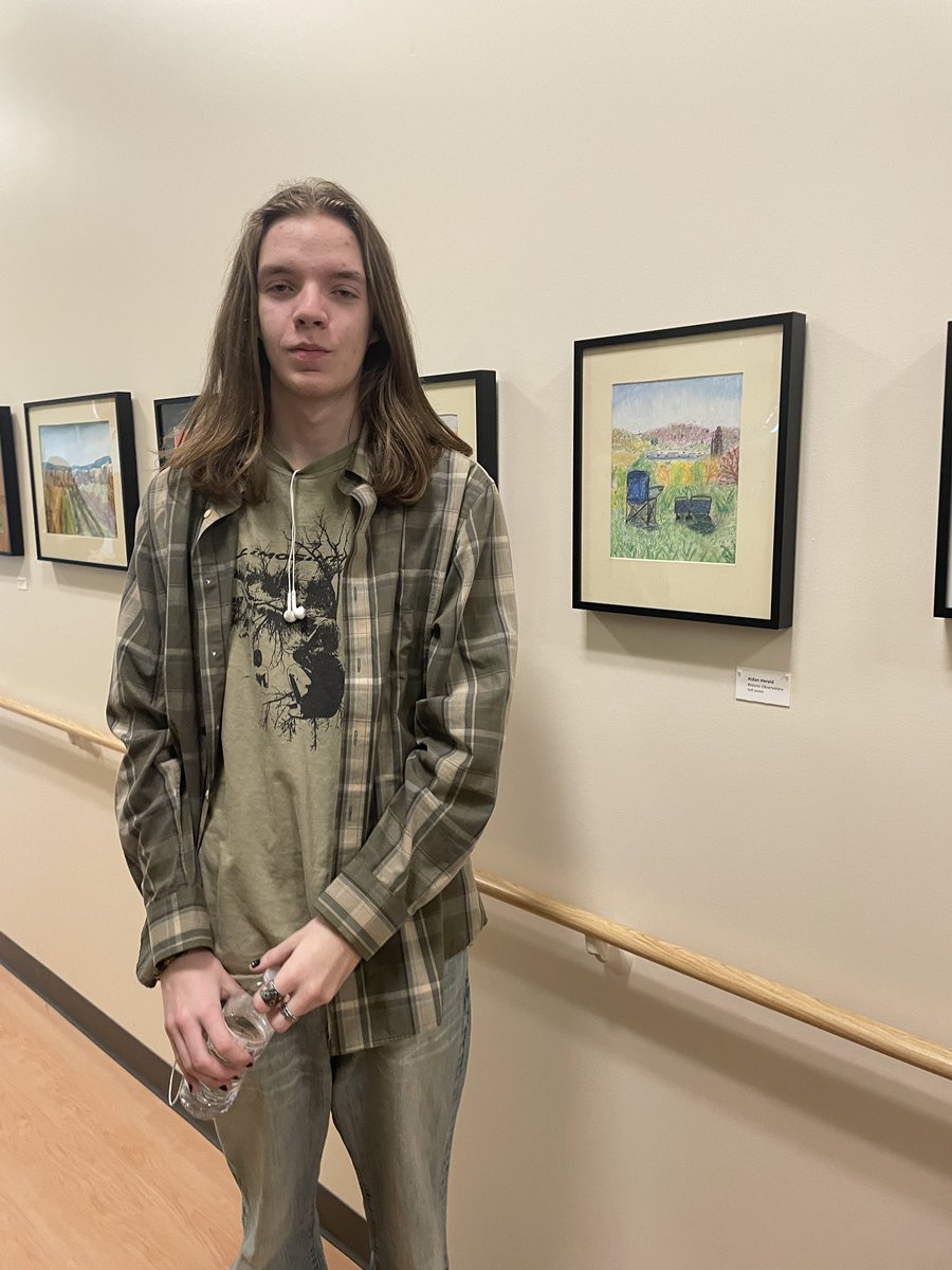 LanaArlene's tweet photo. Friday art students celebrated their En Plain Air work of the Hercules Meadow exhibited at the Good Shepherd PT Forks Gallery! A big thank you to our community supporters for helping to facilitate this unique experience! @NazPrinMrB @MrsBabbitt @MisterWehr @NASD712Director https://t.co/f6CFEfWcg4
