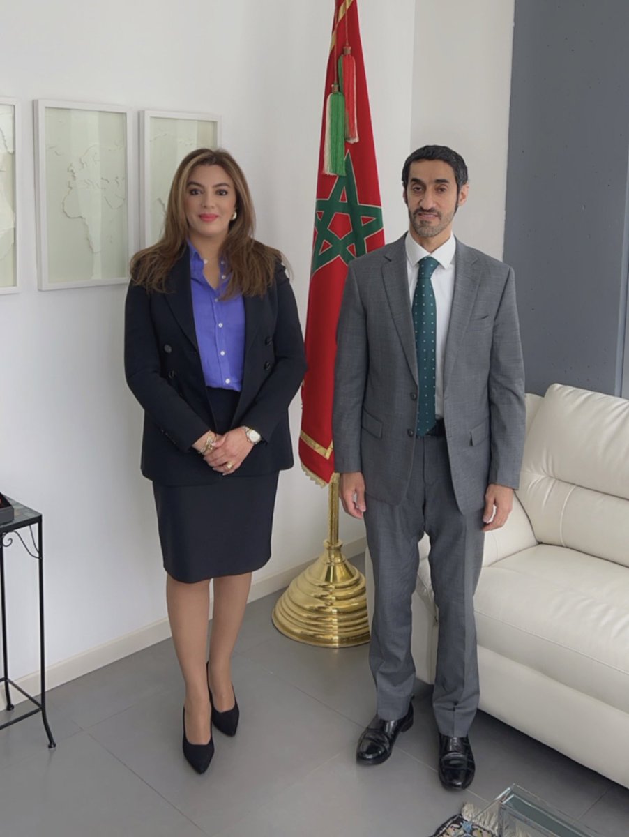 FaridaLoudaya's tweet photo. سررت اليوم باستقبال سعادة محمد عبد الله علي خاطر الشامسي، السفير الجديد لدولة الإمارات العربية المتحدة بكولومبيا. وكانت هذه الزيارة مناسبة سانحة للتنويه بصلابة ومتانة العلاقات الأخوية والتاريخية المتميزة  التي تجمع بين بلدينا الشقيقين 🇦🇪🤝🇲🇦 https://t.co/fecmLPkjRb