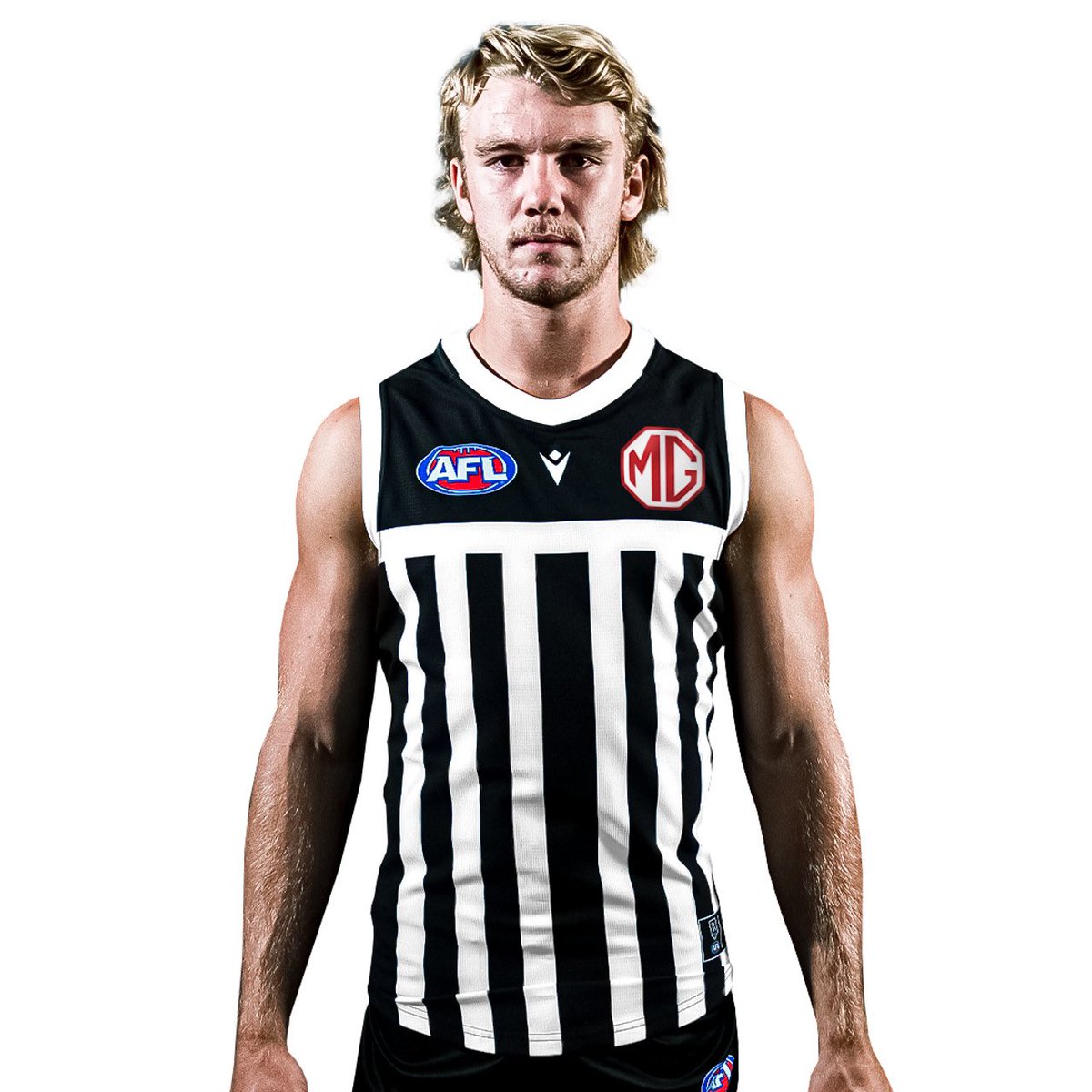 If @FC_Tasmania can wear their traditional guernsey to galvanise a supporter base - why can’t @PAFC? #hringbackthebars