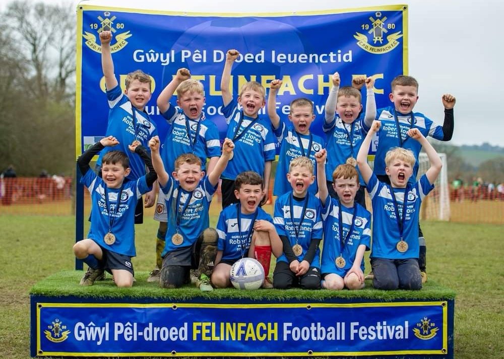 Felinfach Festival tweet media
