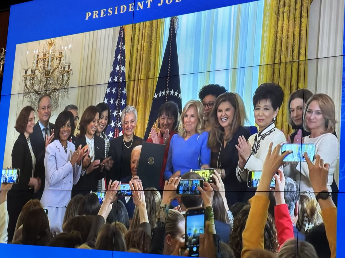 Dr. Valerie Montgomery Rice tweet media