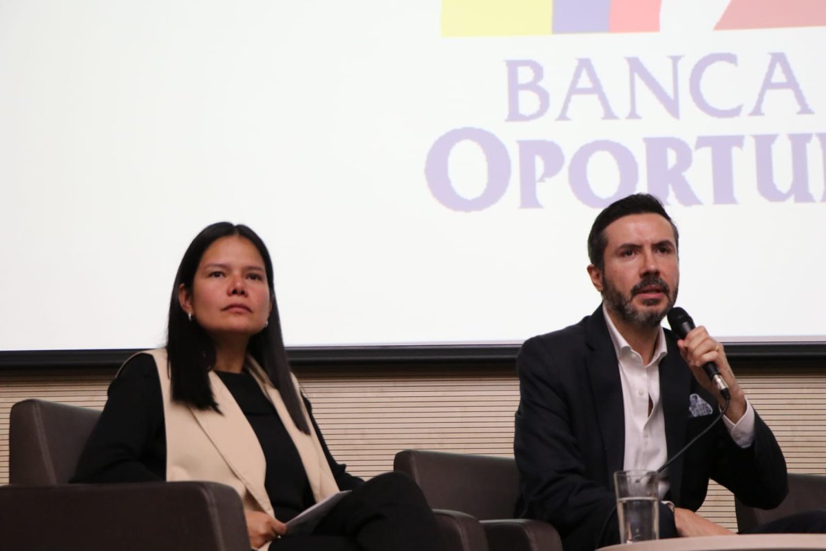 Nuestro Delegado Adjunto para Intermediarios Financieros y Seguros, <a href="/FelipeNoval/">Felipe Noval</a>, participó en el lanzamiento de la #GlobalMoneyWeek2024 que se realizó en  Manizales.  
Ingresa a este enlace brnw.ch/21wHZgG y conoce el calendario de actividades que preparamos desde la SFC