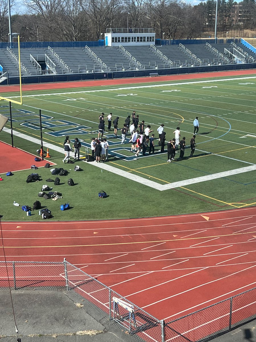 Peabody Athletics (Coach D) tweet media