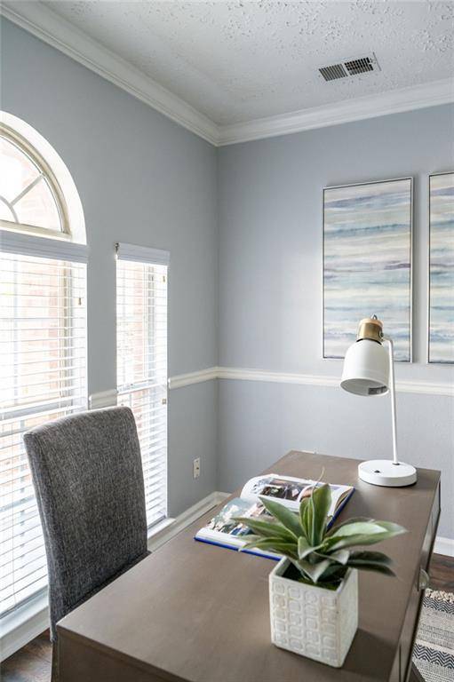 DavisTeamRE's tweet image. 11 Misty Wood CT NW, Marietta, GA 30064 just hit the market! #MariettaHomesForSale #30064 #DavisTeamRocks #RealEstate #RealBroker
Take a look at this awesome space: eastgahomes.com/d8qy4m8t