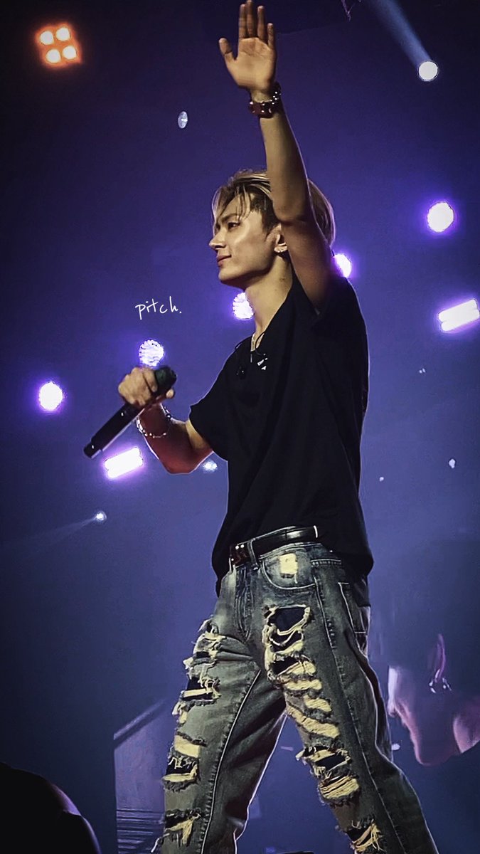 pitchnjay's tweet image. 2024.01.20 FATE SG DAY1

언제 이렇게 가까운 곳에서 다시 만날 수 있나…

#FATE_IN_SINGAPORE 
#JAY #제이 #ENHYPEN #엔하이픈