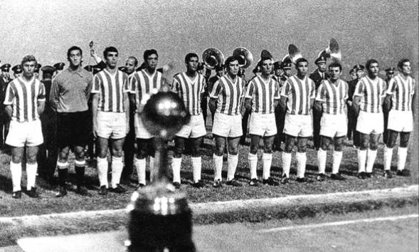 1⃣7⃣ participaciones de #EDLP 🇦🇹 en #Libertadores 
1968-🏆
1969-🏆
1970-🏆
1971-🥈
1976-1ªRonda
1983-Semis
1984-1ªRonda
2006-4tos de Final
2008-8vos de Final
2009-🏆
2010-4tos de Final
2011-8vos de Final
2015-8vos de Final
2017-1ªRonda
2018-8vos de Final
2022-4tos de Final
2024❓