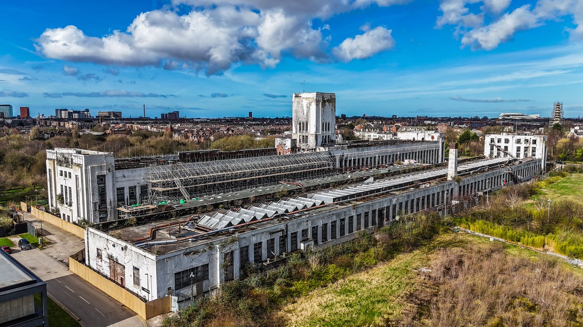 Littlewoods building on edge lane #littlewoods #liverpool #drone #dronephotography