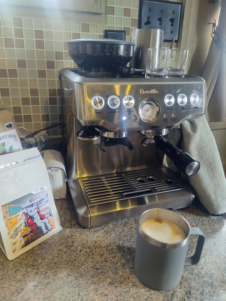 Ok... well damn <a href="/tecmo_bo/">TecmoBo</a> gm as a mf ❤️☕🔥