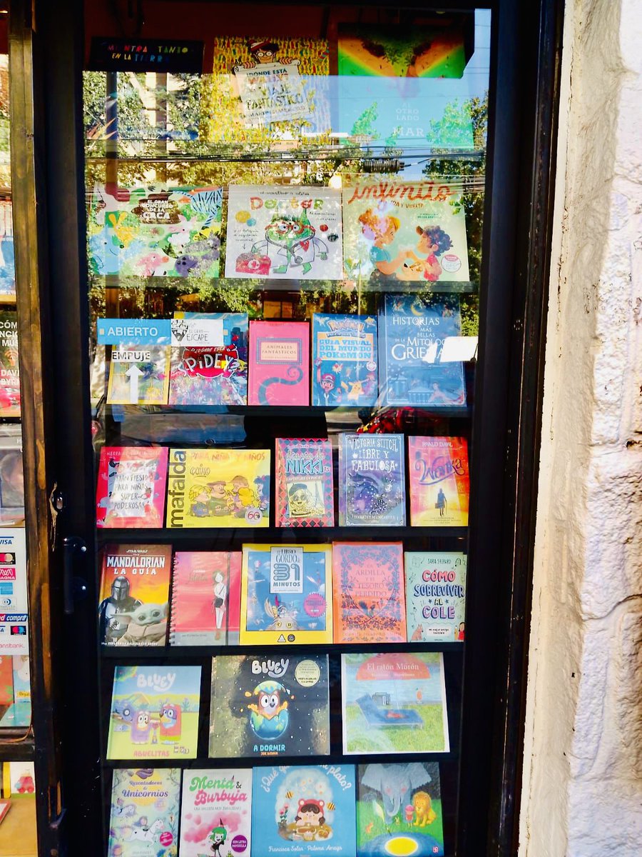 Librerías El Gran Escape tweet media
