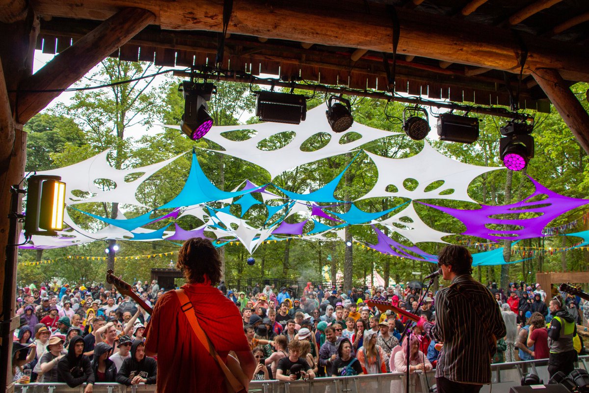 The Northern Threads tweet media