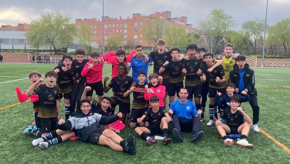 edmoratalaz's tweet photo. ¡Una jornada llena de triunfos para nuestros equipos! El Infantil D, Infantil C, Cadete C y Cadete D brillan en el campo y aseguran la victoria. 🏆⚽️
 ¡Orgulloso de su dedicación y trabajo en equipo! 💪 #Victoria #fútbol #InfD #InfC #CadC #CadD #vamosmorata https://t.co/jOwlswctte