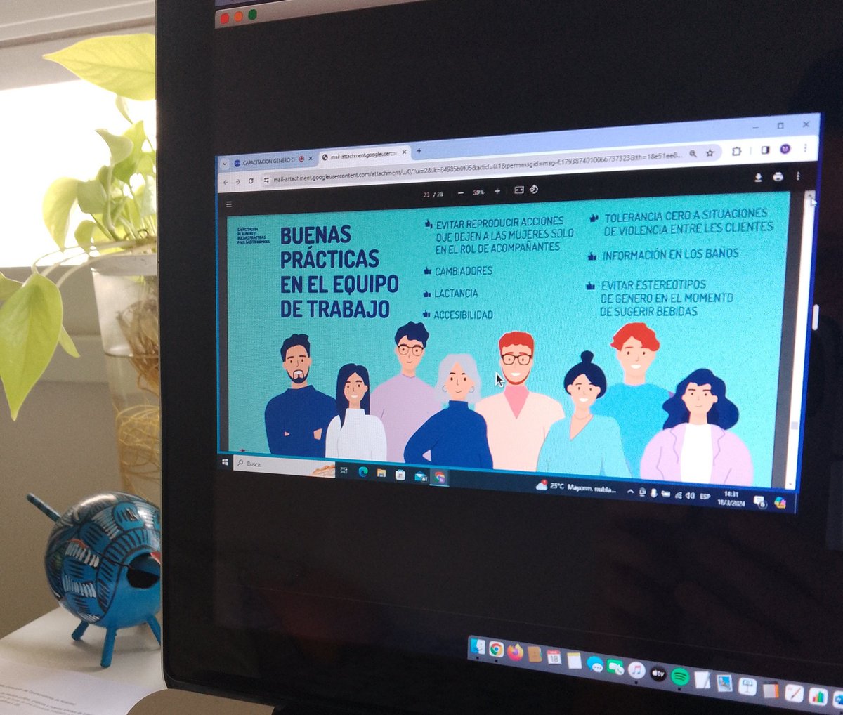 Hoy tuvimos las primeras capacitaciones de género online para Chile 🇨🇱💜 y estuvimos junto a <a href="/MelisaGarcia86/">Melisa García</a> y <a href="/lmarajofsky/">Laura Marajofsky</a> capacitando a un atento grupo de bares, cafeterías y restos. Felices de poder aportar y seguir sumando educación de género enP gastronomía <a href="/AbofemArgentina/">Abofem Argentina</a>