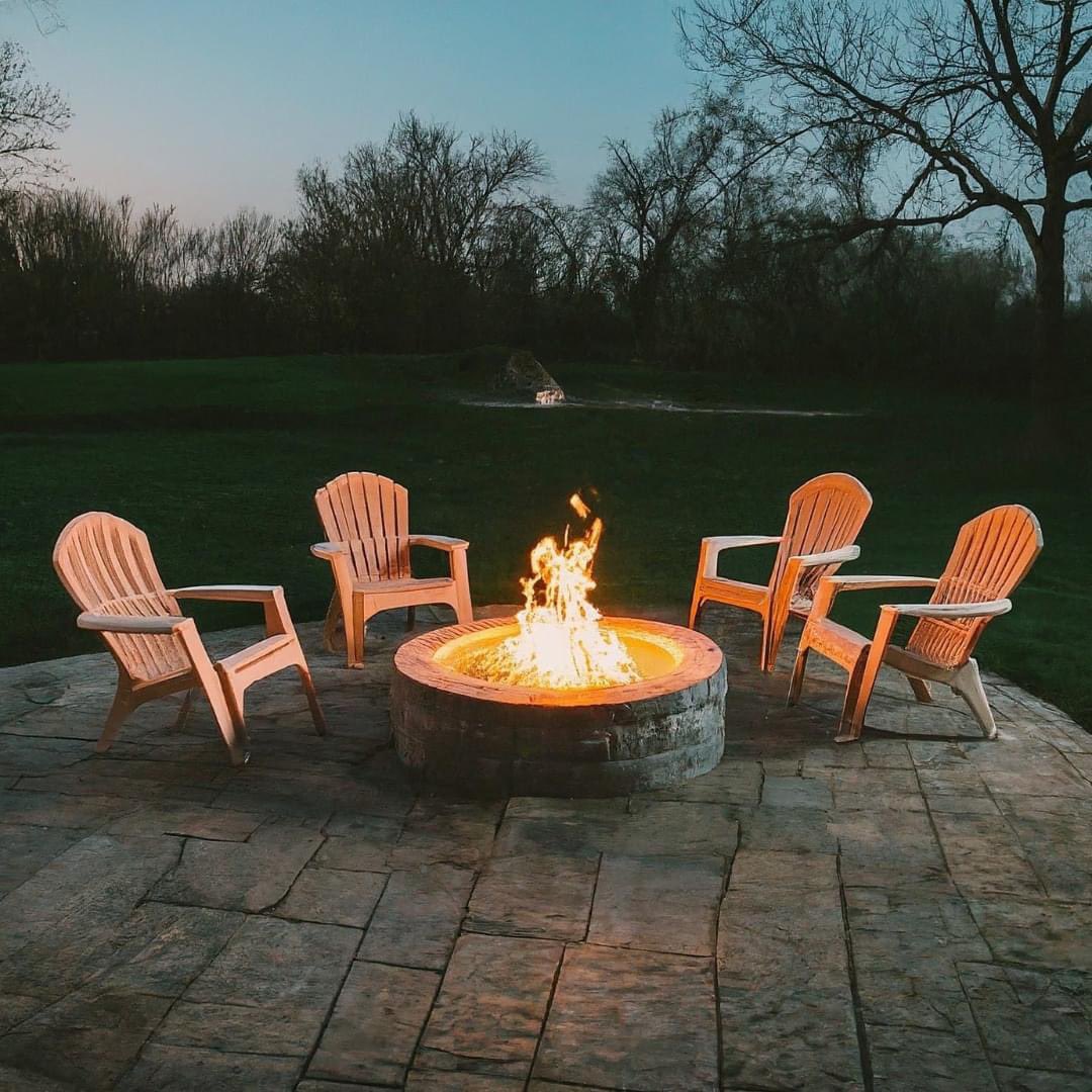 Who's ready for those Spring backyard get togethers!? Elevate your gatherings with the installation of a new gas line from E.R. Services for your fire pit to take your get togethers to the next level. Give us a call -> 704-846-5371 or erplumbing.com