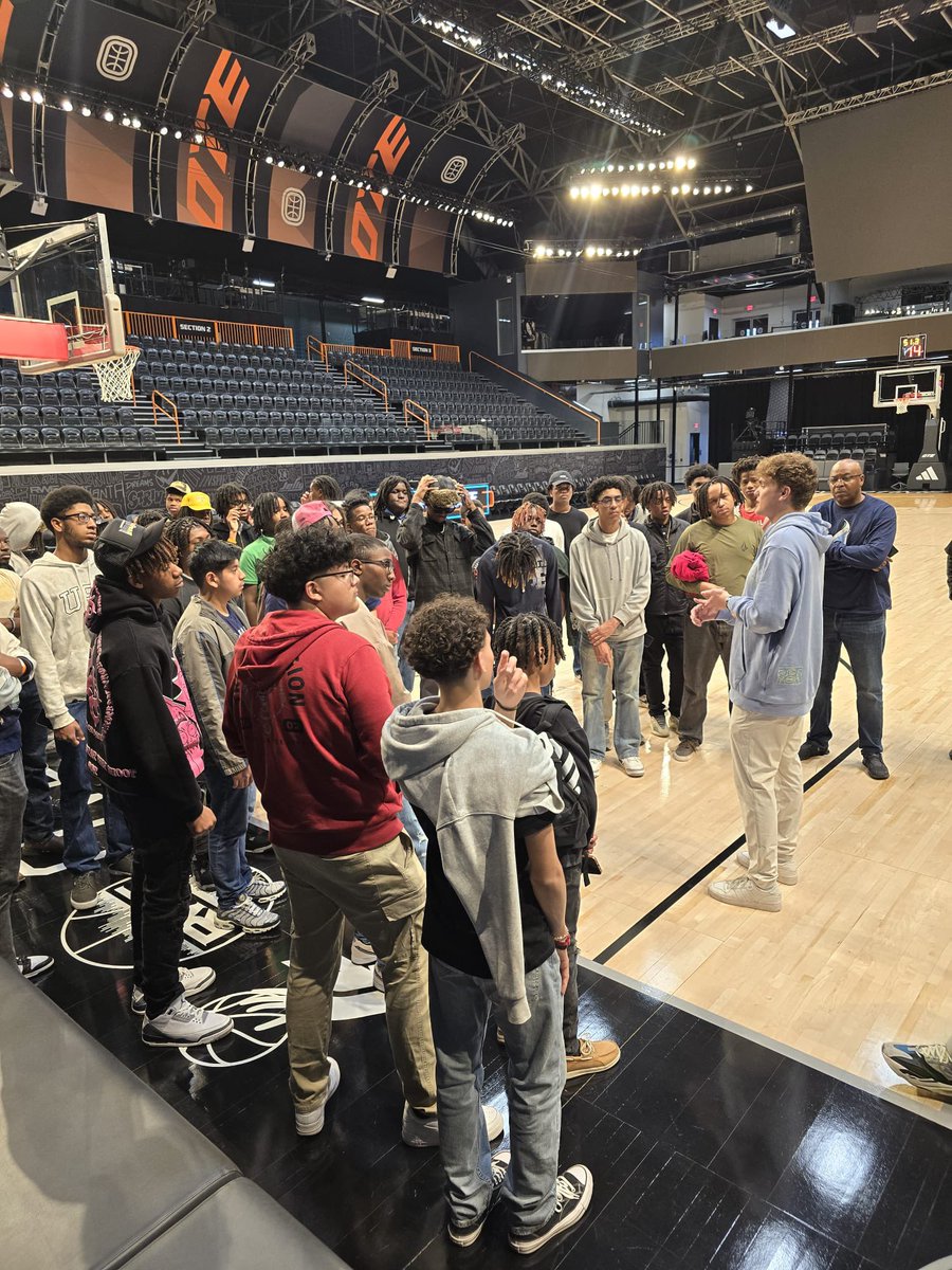 Miles Ahead Scholars Program tweet media