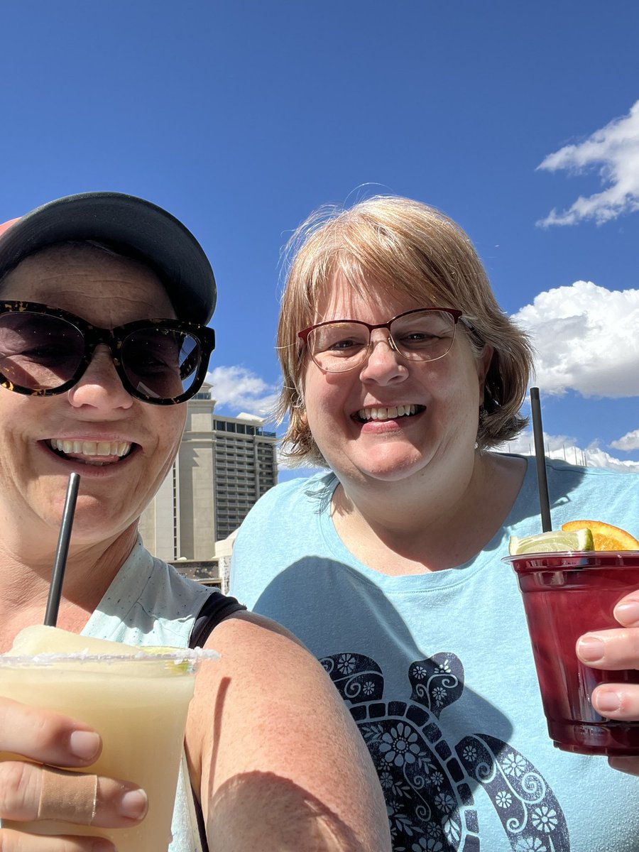 Vegas. Monday morning. Post work. Pre pool.