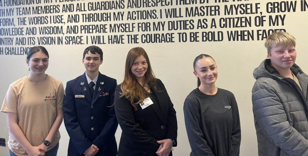 Another proud day in VA821, as a former cadet & 2018 @WHSHappenings grad, visited D and E Flights today to discuss her role as a Uniform Division Officer! We learned a lot! @APSCareerCenter
