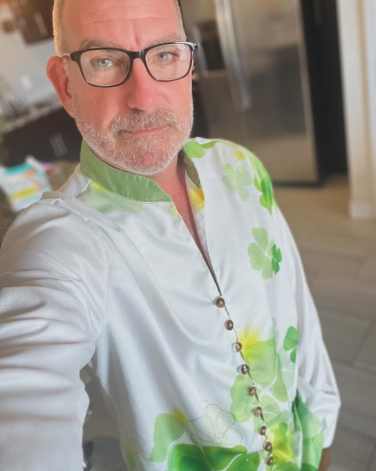 Hope you guys all had a great #saintpatricks day!! 🍀🍀🍀🍀 https://t.co/kL9FwFKV5L<a href="/tag/saintpatricks"class="tags">#saintpatricks</a>