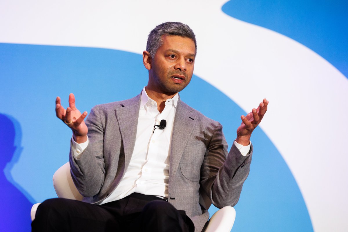 Last week, CEO <a href="/DrVinayNair/">Vinay Nair</a> joined the <a href="/barronsadvisor/">Barron's Advisor</a> Independent Summit. Speaking with Shane Cummings from Halbert Hargrove, he covered his thoughts on the adoption of #AI in the wealth management industry and what advisors should consider. #BAINDEPENDENT

📸: <a href="/LILAPHOTO/">LILA PHOTO</a>