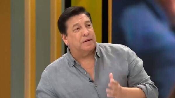 copano's tweet photo. 🤬 VIDEO | JC Rodríguez revienta por "triángulo" entre Muñoz, Hermosilla y Piñera: "Ni el Congo es tan ordinario" https://t.co/abZ3Mrx3IL https://t.co/pmMXqhSwSq