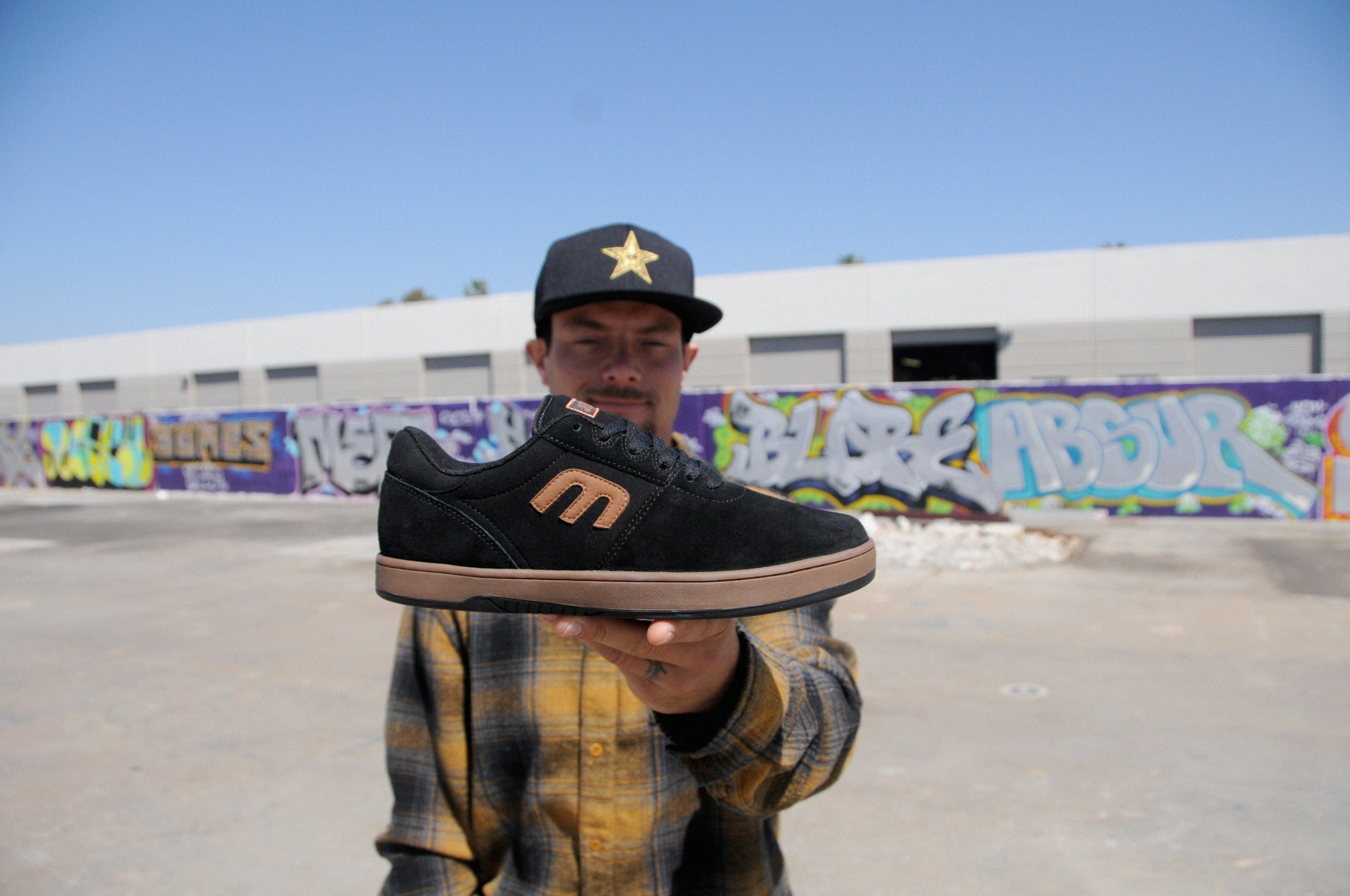 etnies on X One of the new colorways of the Josl1n Michelin. Designed and tested by Chris Joslin. Available at https t v5UxGrc1rB. https t zHfAlMP3Ja X