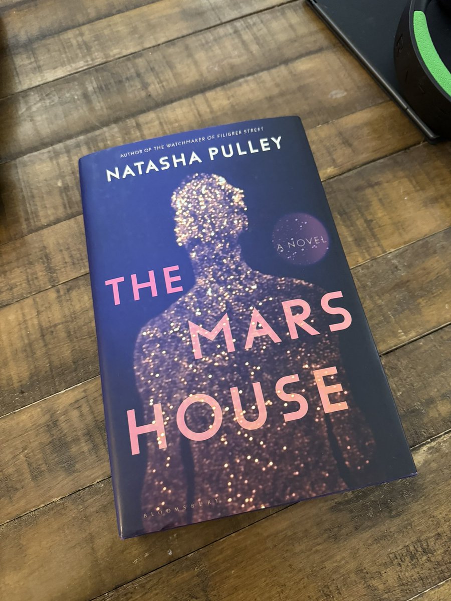 It’s finally here!!! 🤩 Can’t wait to read the latest from @natasha_pulley this week! 

#TheMarsHouse is a “compulsively readable, queer sci-fi novel about a marriage of convenience between a Mars politician and an Earth refugee.”