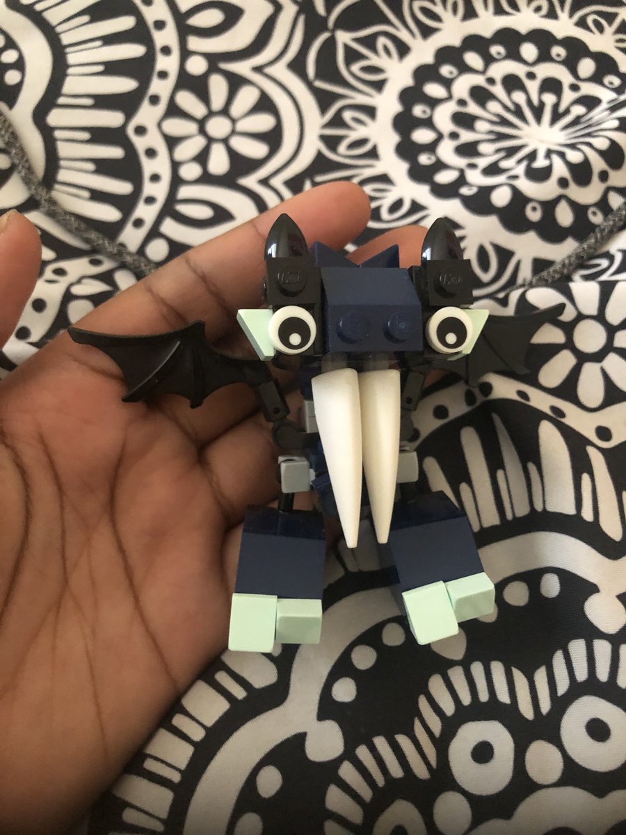 OApple247's tweet photo. Hey little guy! :3
#mixels #vampos #LEGO https://t.co/6lLsZPQKHz