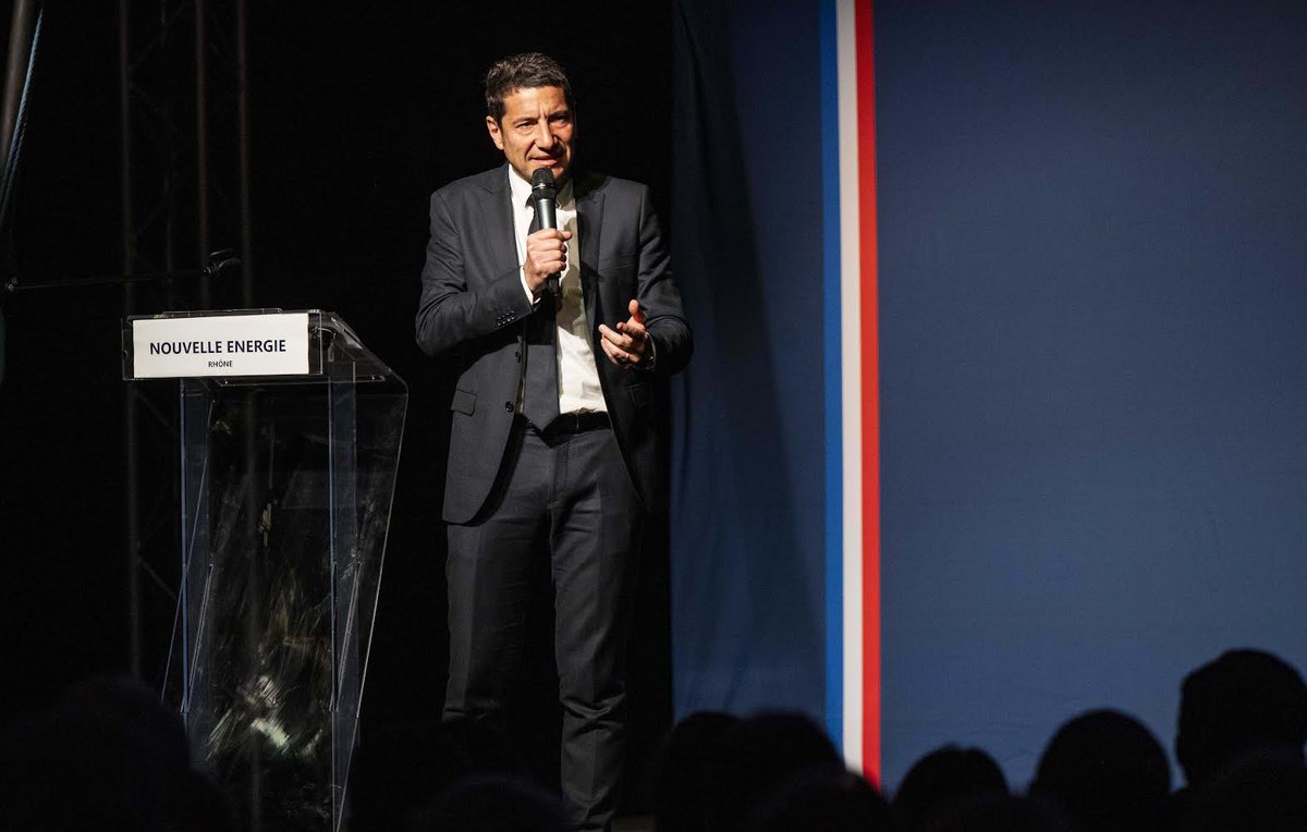 Nouv_Energie's tweet photo. « La France est belle. De ses paysages, de sa géologie, de la Corse à la Bretagne. La France est belle de ce que son peuple a bâti. La France est belle de son histoire. La France est belle de son peuple, de ses entrepreneurs, de ses artisans, de ses retraités, de sa jeunesse. On ne peut pas la laisser dans ce déclassement » @davidlisnard