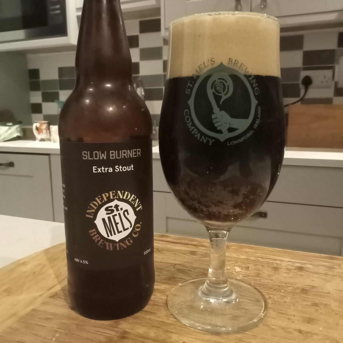 craftbeersoflre's tweet image. Having one of my last favorite Extra stouts. #2left It tastes great. @StMelsBrewing