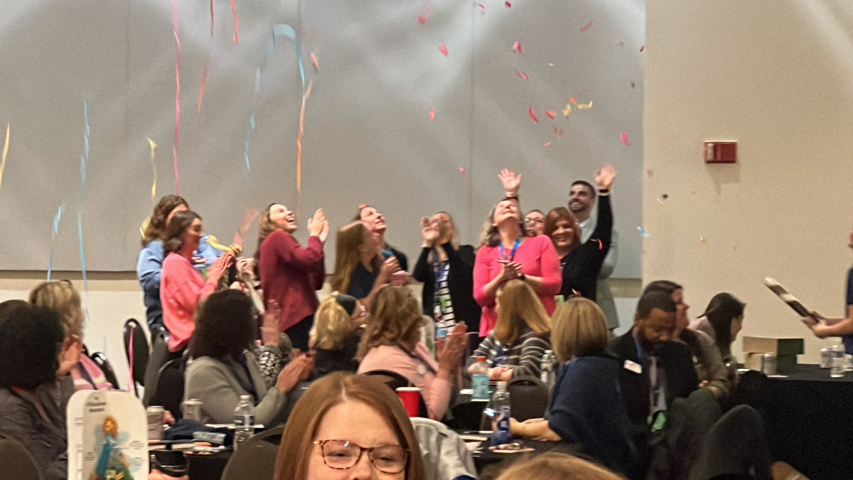 Congratulations to our newest Lighthouse Schools: @bristowelem, @Jennings_Creek and @JresRocket! This recognition makes WCPS the first district with three Legacy and 13 Lighthouse schools! #LIMSymposium Official Bristow Elementary Page