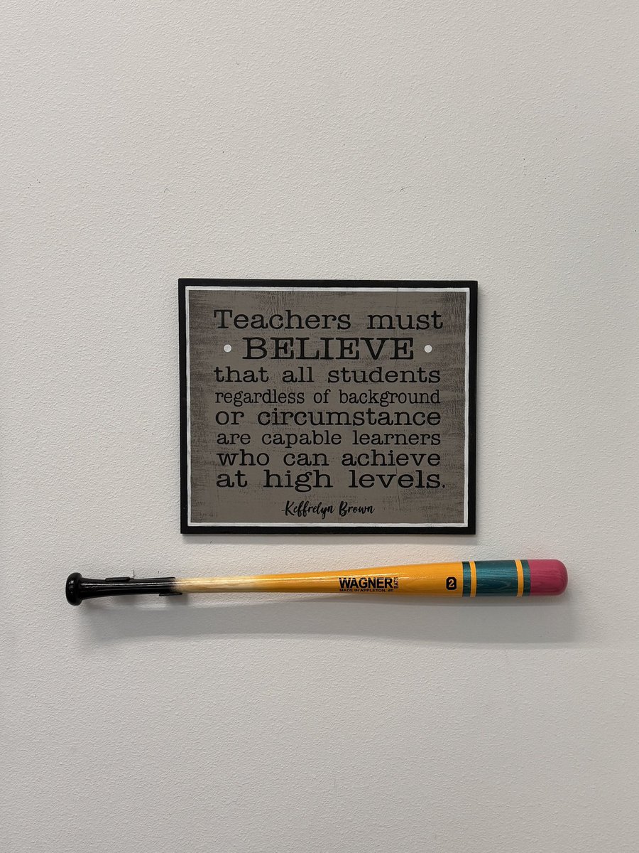 Mr_Trace01's tweet photo. @HIDEitMounts I love how this turned out. Combining my live with sports with my love for my community.  #teacher #education #pencilbat https://t.co/HI6RHrdgkU