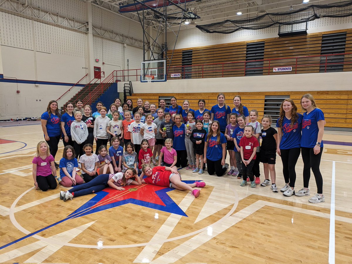 Great youth camp today ran by the Lady Stars softball team. @WeBoAthletics
