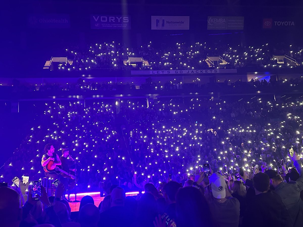 Cray_4_Shay's tweet photo. I’ll keep it short.. although I could write a book. This era for D+S is the greatest yet. 10 years later &amp; they only get better and better. Without a doubt the greatest show to date. Here’s to you @DanAndShay … always raising the bar. https://t.co/g4l8VxUXpx