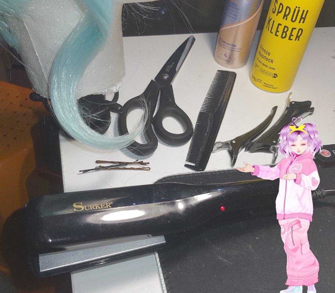 Keiko_Nakaji's tweet photo. The wigs are ready and this time also at a decent hour. Now we can go to sleep to get up very early tomorrow morning. Padova Con and friends are waiting for us, there will definitely be fun. #becomics #Vtuber #VTuberEN #cosplay #cosplayers #cosplayer https://t.co/Y9YkB65TRH