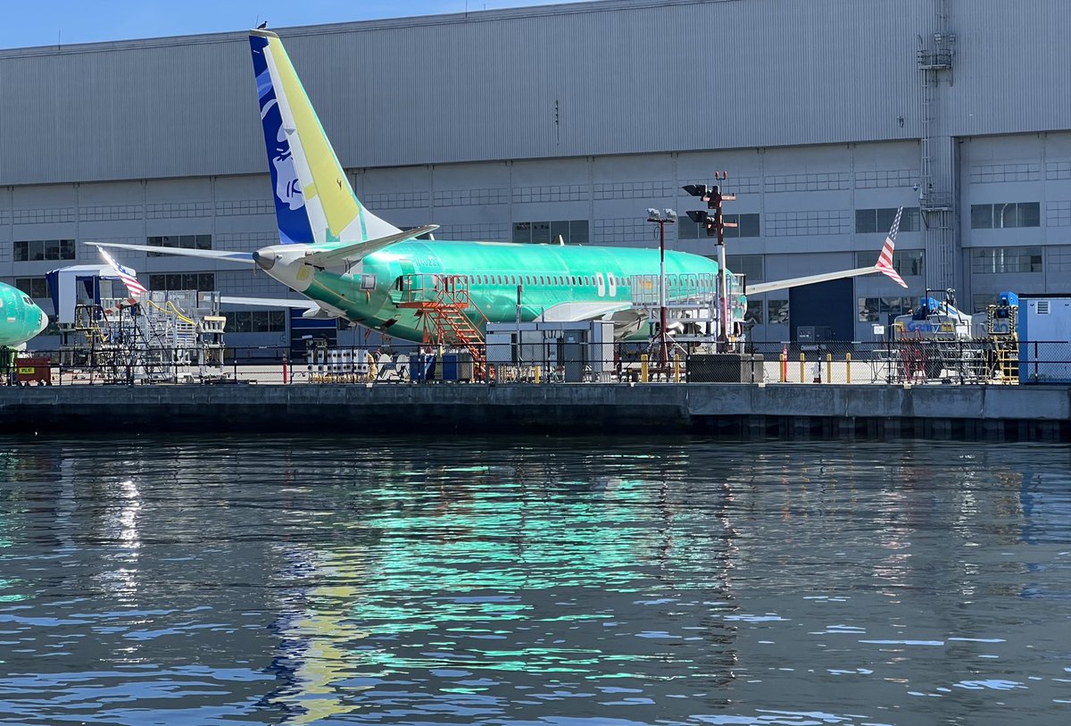 mattysaps's tweet photo. Spotted at #RNT! New @AlaskaAir 737 MAX looks like it will become the 3rd aircraft in Alaska fleet with the Honoring Those Who Serve livery! #Boeing #alaskaair #aviation #avgeek https://t.co/B2cSLi5L4L