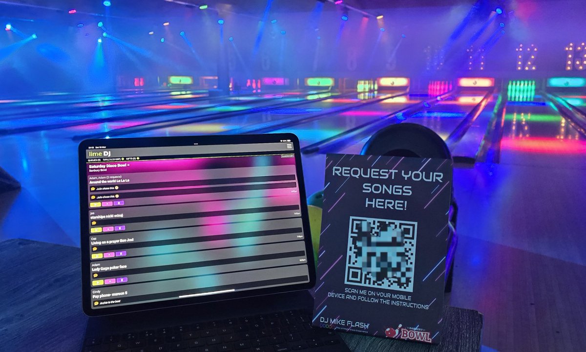 DjMikeFlash's tweet photo. Working with @limedjapp for requests and shout-outs, customers scan the QR code and follow online instructions to send their messages.  

Used @BowlBanbury Friday, Saturday and Sunday nights for DiscoBowl. 

Available for use at private bookings as well. https://t.co/drHjp4F3Oq